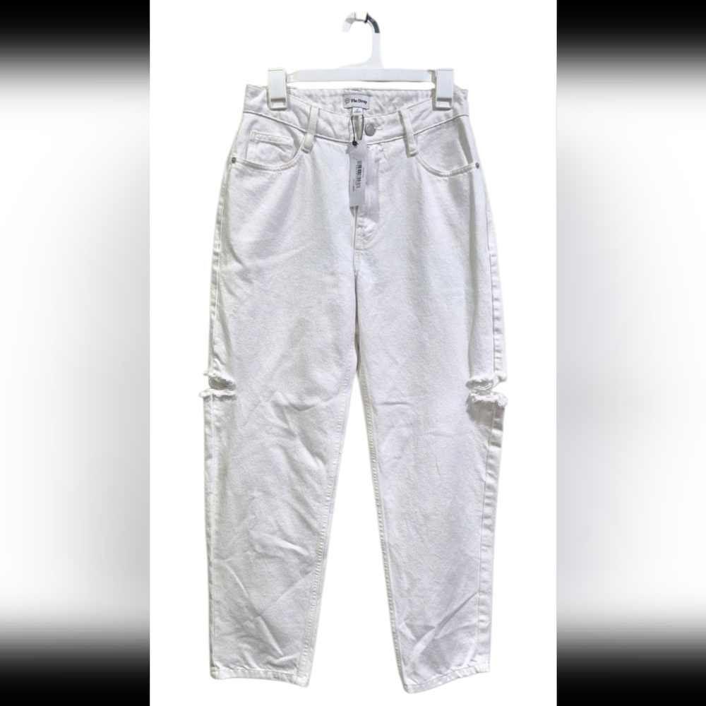 White High-Waisted Jeans